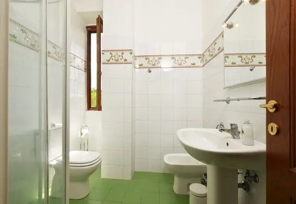 Standard Ev, 2 Çift Kişilik Yatak, Bahçeli (Certosa 4)