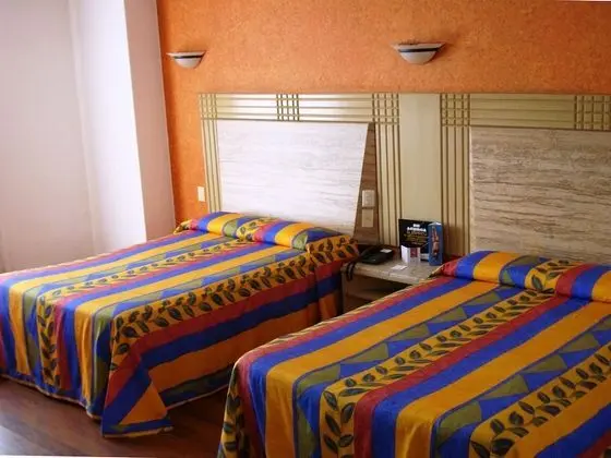 Standard Oda, 2 Çift Kişilik Yatak