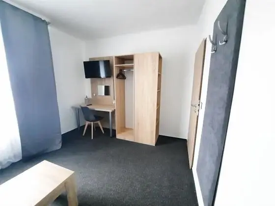 Comfort Tek Büyük Yataklı Oda