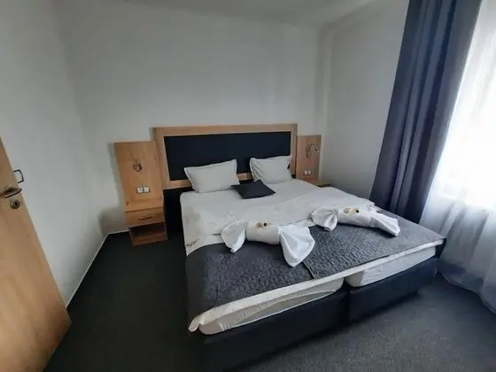 Comfort Tek Büyük Yataklı Oda