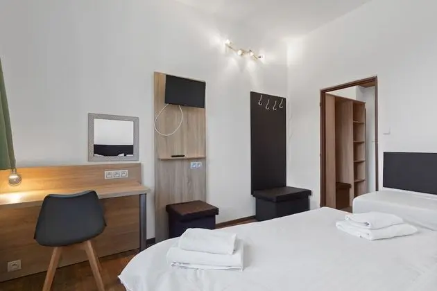 Standard Tek Büyük Yataklı Oda (with extra bed)