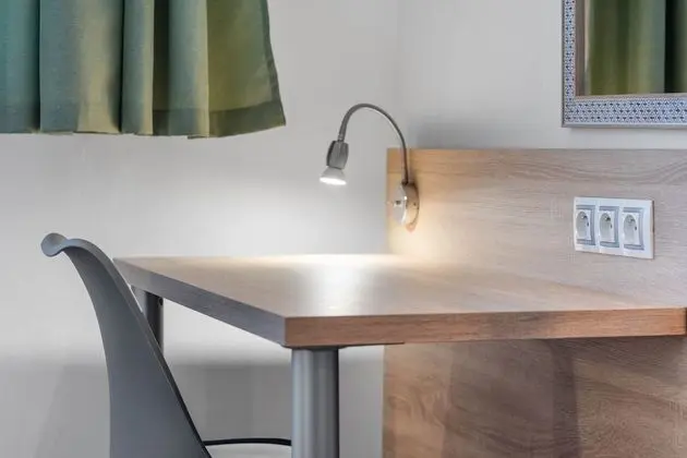 Standard Tek Büyük Yataklı Oda (with extra bed)