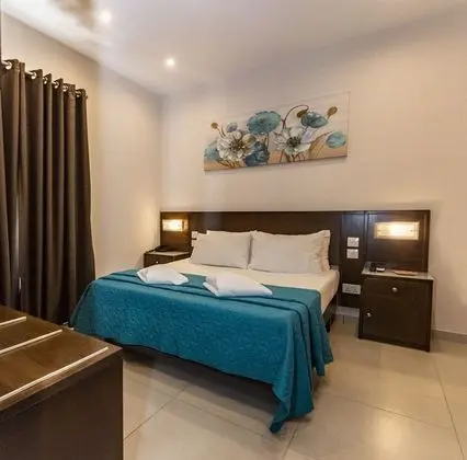 Deluxe Tek Büyük Yataklı Oda, Balkon