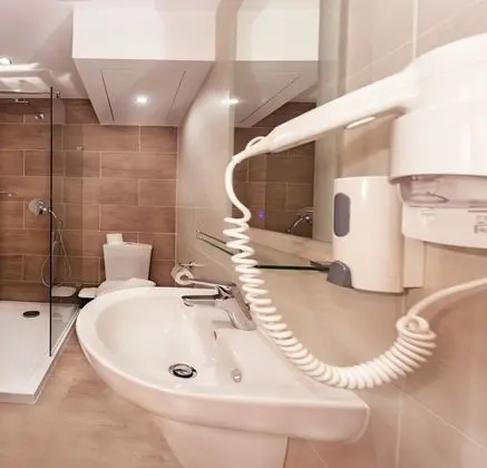 Deluxe Tek Büyük Yataklı Oda, Balkon
