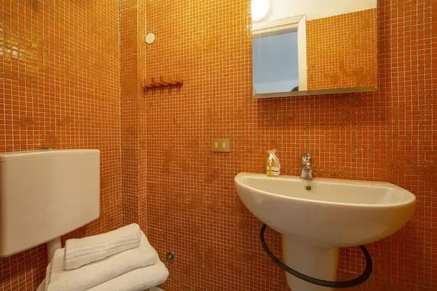 Standard Stüdyo, Deniz Manzaralı, Denize Bakan (Cervo 319C with shared pool)