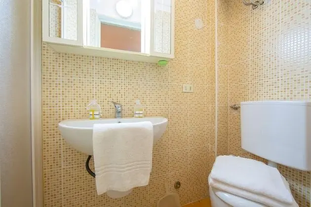 Standard Stüdyo, Deniz Manzaralı, Denize Bakan (Cervo 319D with shared pool)