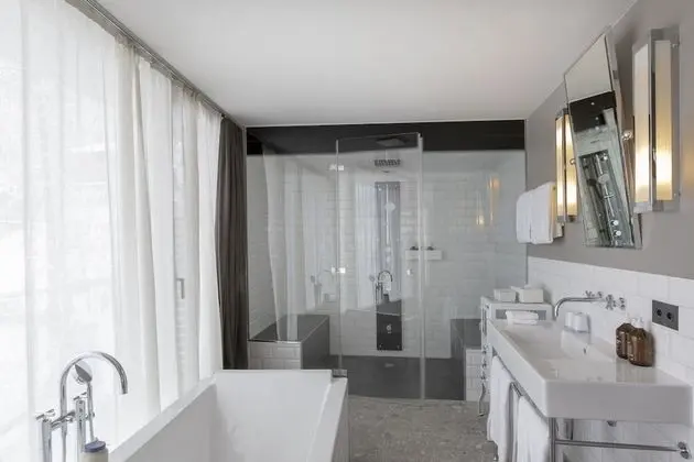Oda (Huntsman Spa Suite)