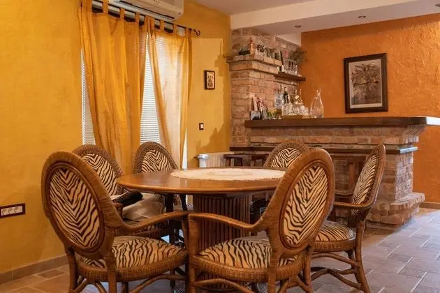 Romantic Villa