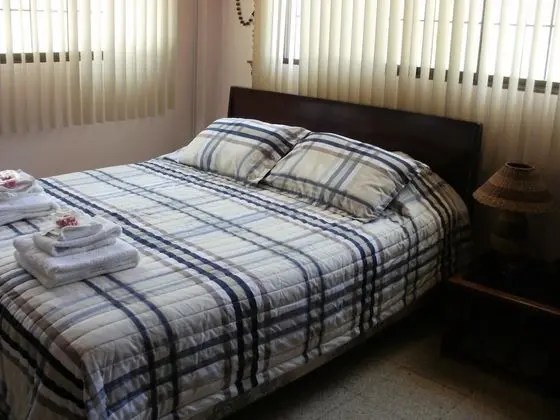 Classic Üç Kişilik Oda, 1 Büyük (Queen) Boy Yatak ve Çekyat, Özel Banyo, Avlu Manzaralı