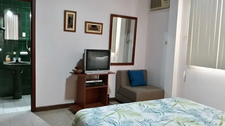 Classic Üç Kişilik Oda, 1 Büyük (Queen) Boy Yatak ve Çekyat, Özel Banyo, Avlu Manzaralı