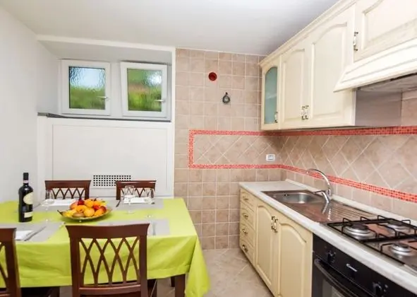 Family Apart Daire, 1 Yatak Odası, Kısmi Deniz Manzaralı