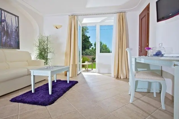 Junior Süit, Kısmi Deniz Manzaralı