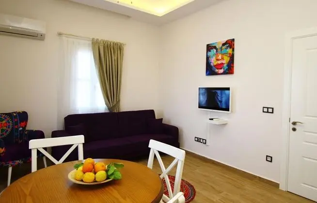 Apartment, Deniz Manzaralı, Balkonlu