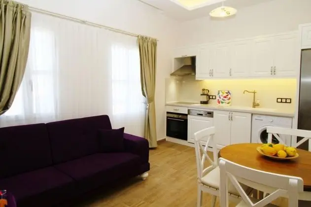 Apartment, Deniz Manzaralı, Balkonlu