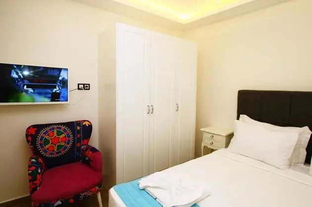 Apartment, Şehir Manzaralı