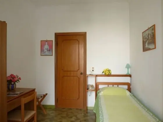 Tek Kişilik Oda