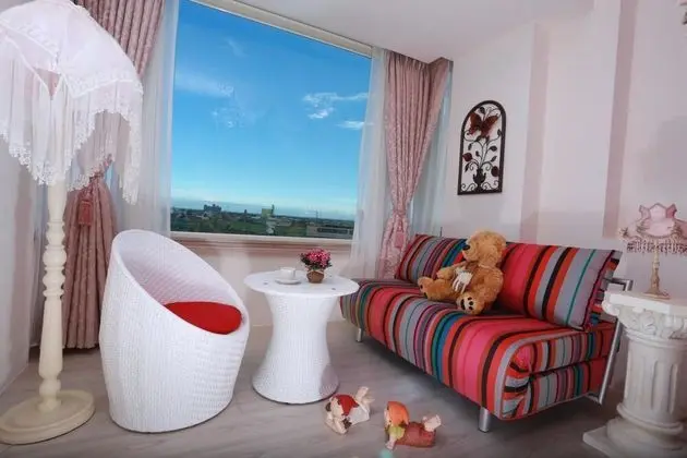 Romantic Tek Büyük Yataklı Oda