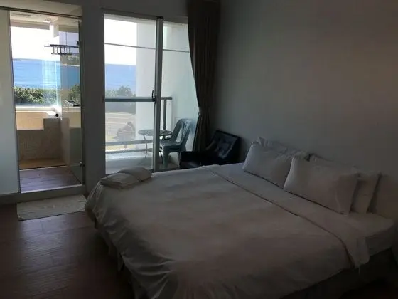 Deluxe Tek Büyük Yataklı Oda, Koy Manzaralı