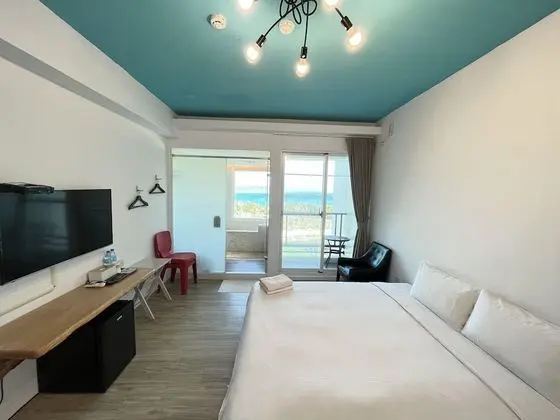 Deluxe Tek Büyük Yataklı Oda, Koy Manzaralı
