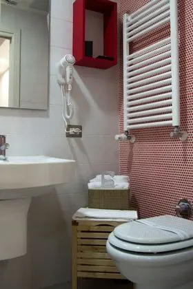 Economy Tek Büyük Yataklı Oda