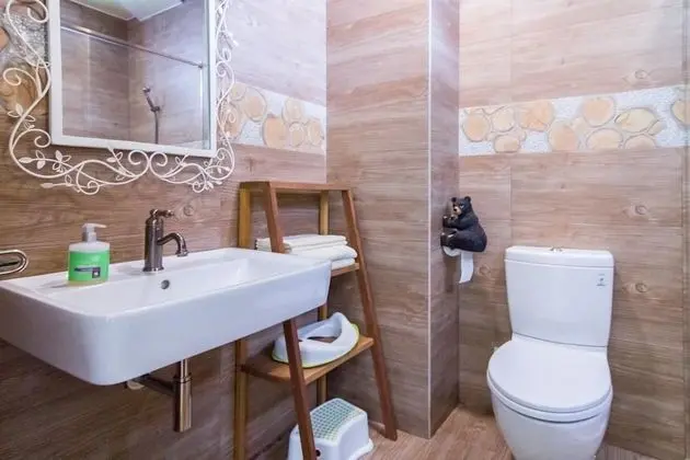 Standard Dört Kişilik Oda, Avlu Manzaralı