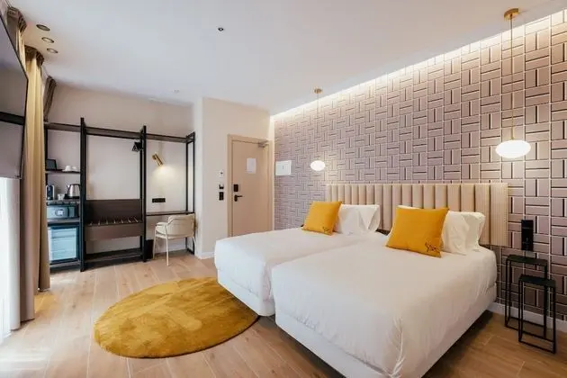 Deluxe Tek Büyük veya İki Ayrı Yataklı Oda