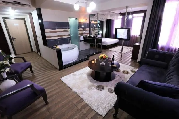 Suite, Bahçe Manzaralı, Jakuzili