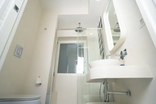 Classic Tek Büyük Yataklı Oda