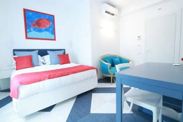 Comfort Tek Büyük Yataklı Oda