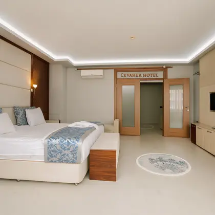 Suite Glass, Deniz ve Bahçe Manzaralı, Klimalı