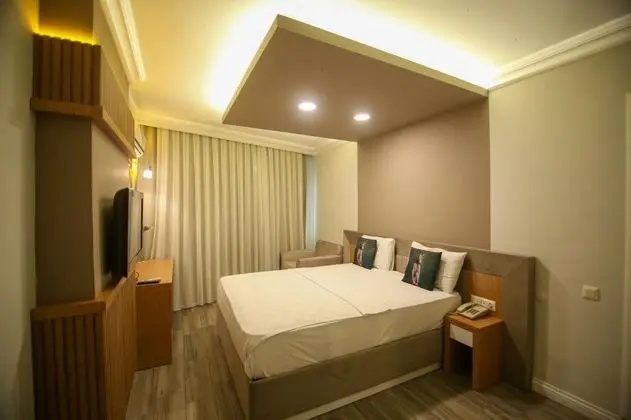 Standart Oda, Şehir Manzaralı