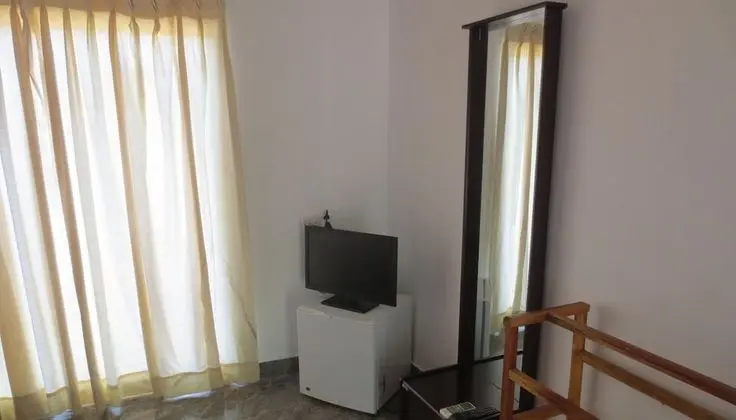 Deluxe Tek Büyük Yataklı Oda, 1 En Büyük (King) Boy Yatak, Deniz Manzaralı, Bahçeli