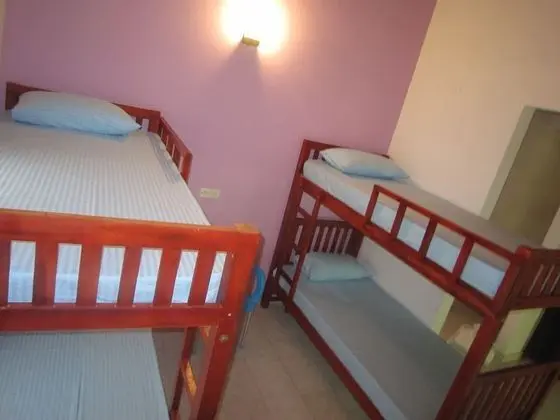 Ortak Ranzalı Oda, Karma Ranzalı Oda