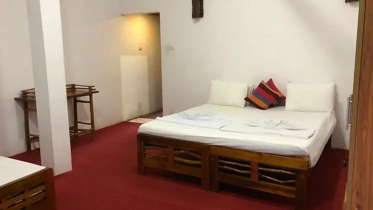 Standard Ortak Ranzalı Oda, Sadece kadınlar için