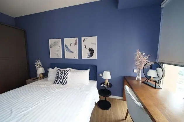 Royal Signature Studio