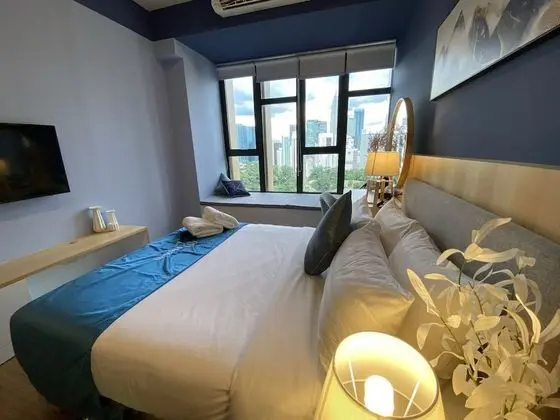 Stüdyo (Designer Queen)
