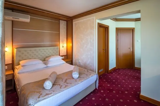 Deluxe Süit, Bahçe Manzaralı