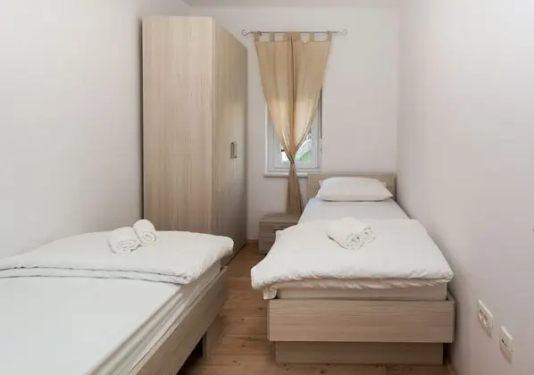 Apart Daire, Deniz Manzaralı