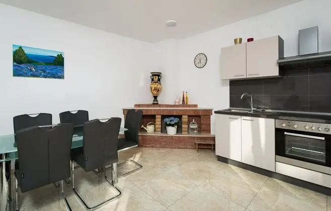 Apart Daire, Deniz Manzaralı