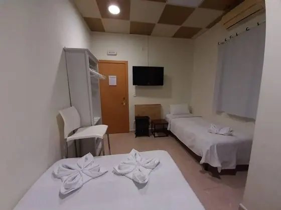 Tek Büyük Yataklı Oda (with extra bed, 3 Adults)