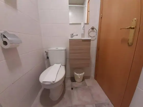 Tek Büyük Yataklı Oda (with extra bed, 3 Adults)