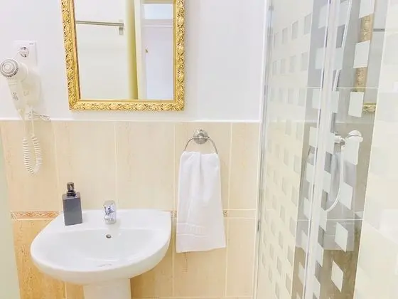 Individual con baño privado