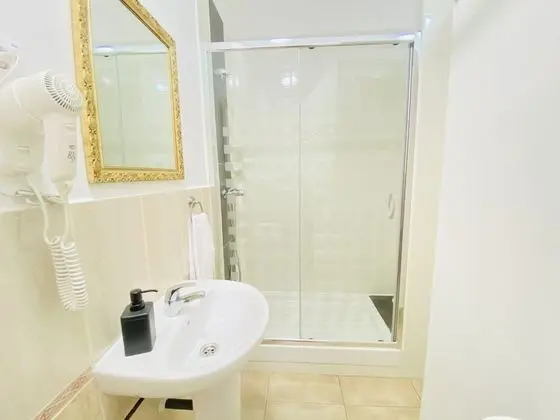 Individual con baño privado