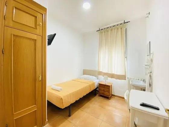 Standard Tek Kişilik Oda, Ortak Banyo