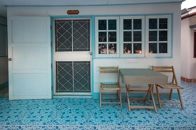 Beachfront Bungalow