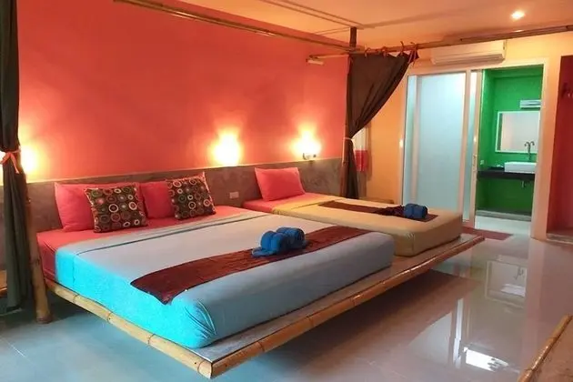 Deluxe Üç Kişilik Oda