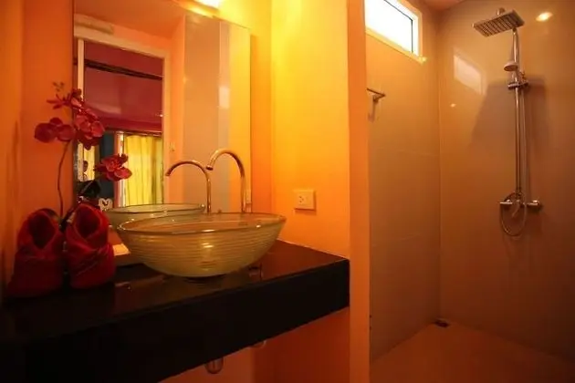 Deluxe Üç Kişilik Oda