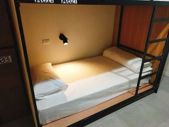 12-Bed Mixed Dormitory Room