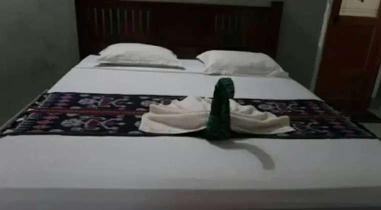 Deluxe Tek Büyük Yataklı Oda, Bahçe Manzaralı