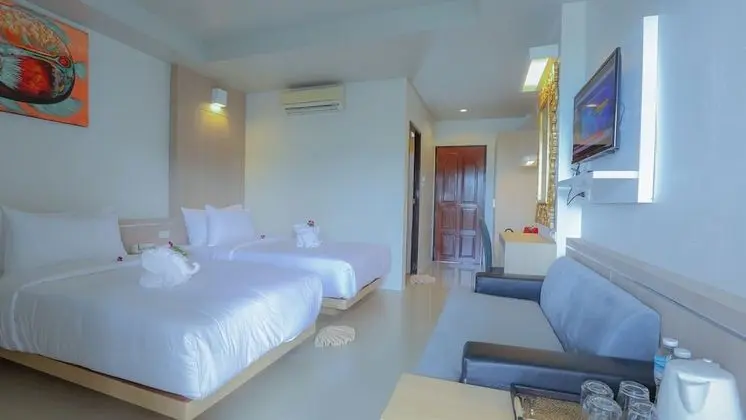 Superior Twin - Balcony Sea Breeze